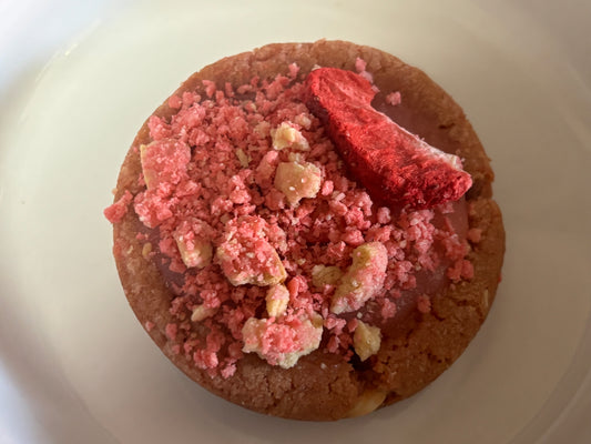 Strawberry Crunch Cookie